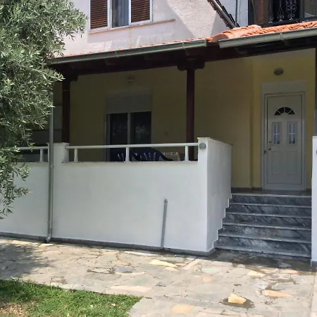 Karadolas Rachoni *