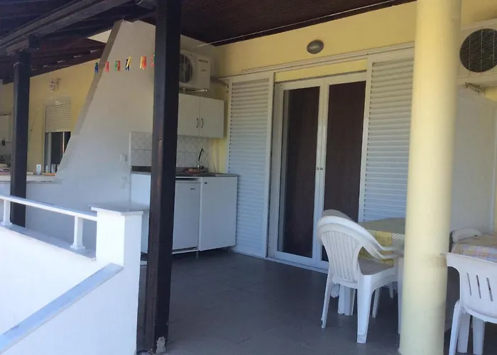 Karadolas Rachoni Apartament *