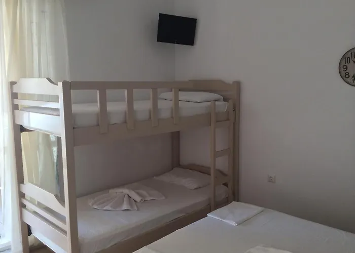 Apartament Karadolas Rachoni *