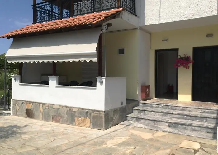 Apartament Karadolas Rachoni *